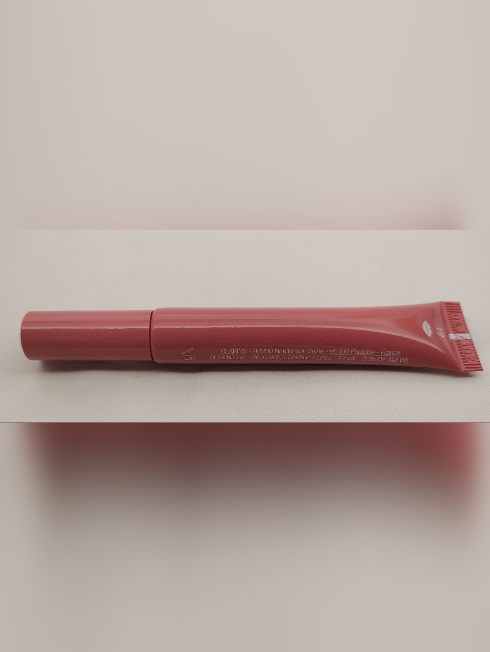 Clarins Lip Perfector  Plumping Peptide Gloss  # 19 Smokey Rose New - Picture 5 of 8